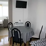Vera * Umago